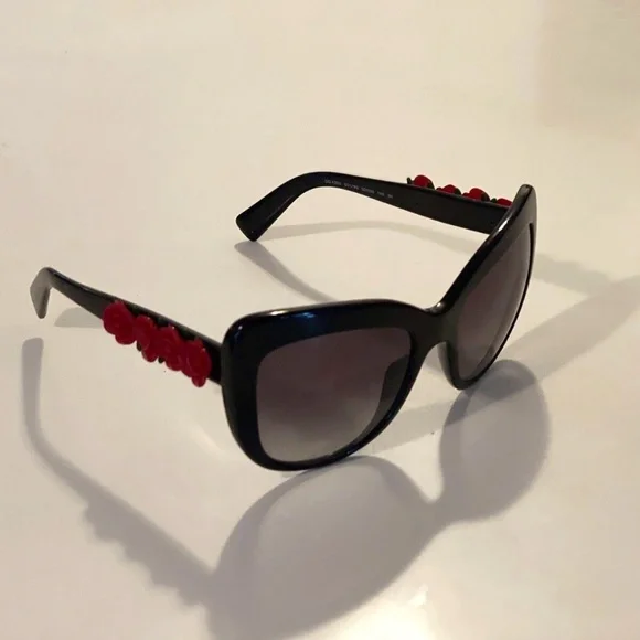Dolce&Gabbana DG4252 Sunglasses. Black with Red Rose Dolce & Gabbana Women main image 2